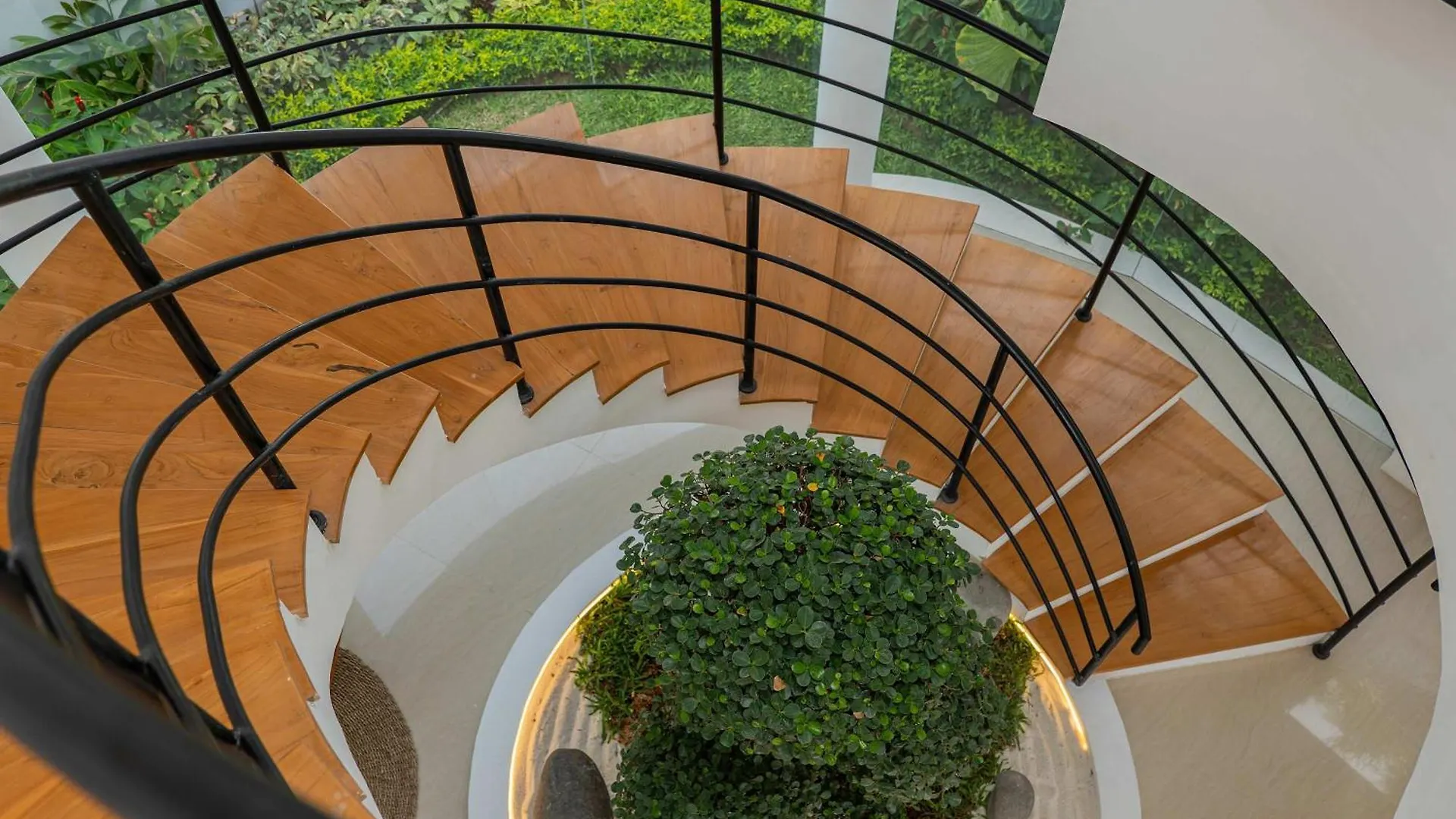 Villa Soluna Luxury 4Bd Villa With Pool & Zen Vibes Seminyak  Indonesia