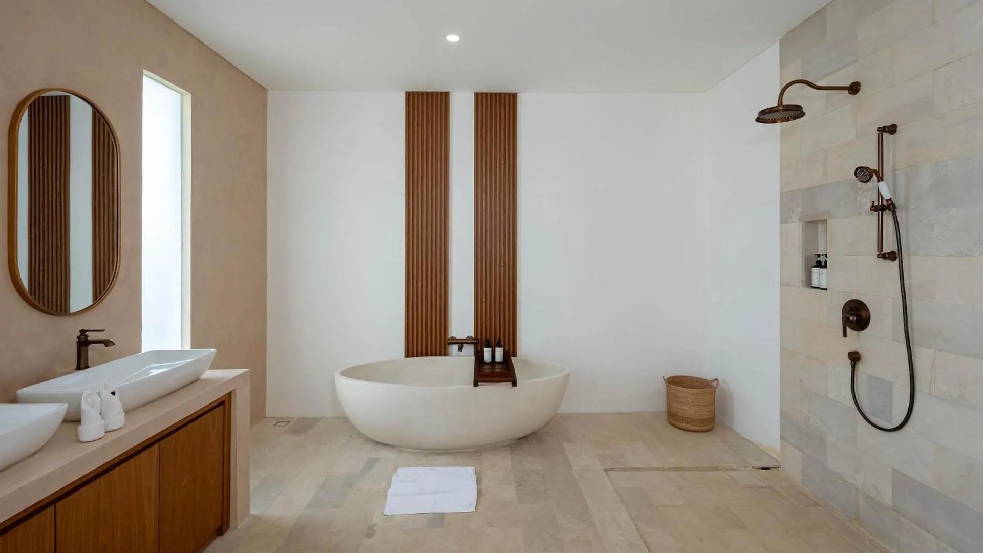 Villa Soluna Luxury 4Bd Villa With Pool & Zen Vibes Seminyak  Indonesia