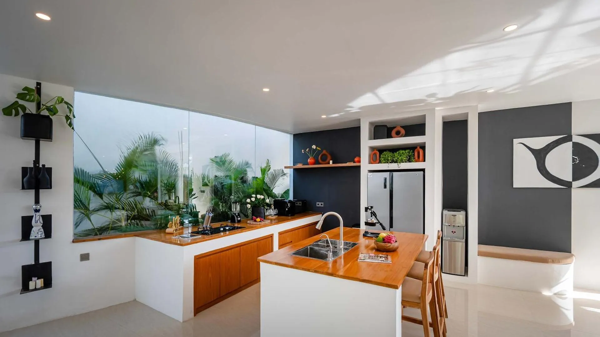 Villa Soluna Luxury 4Bd Villa With Pool & Zen Vibes Seminyak  Holiday home